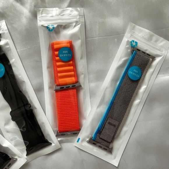 iWatch Variety Wrist Bands - Picture 5 of 8